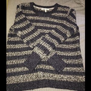 Victoria’s Secret Chunky Knit Sweater size M